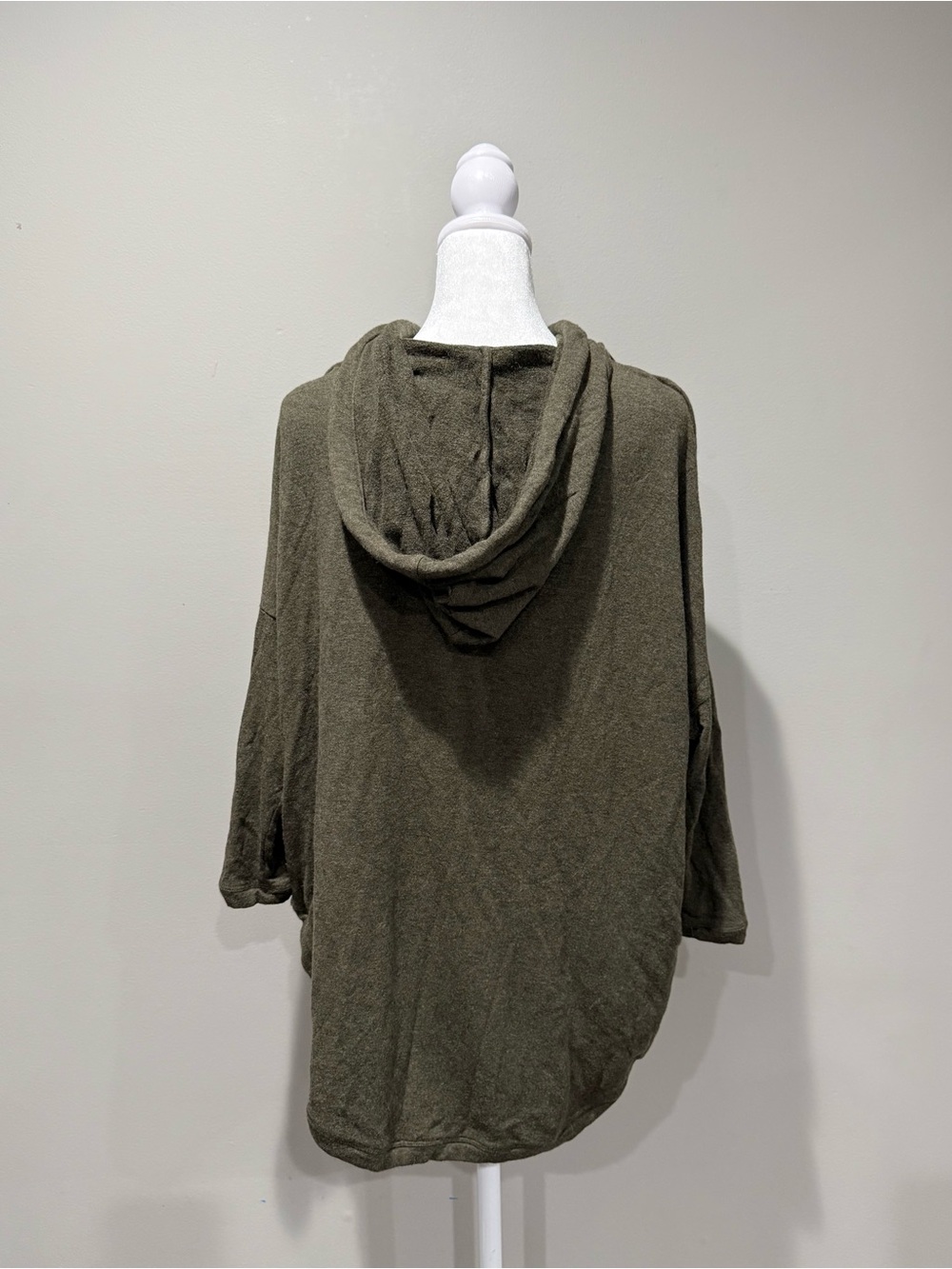Lou & Grey Signature Soft Olive Green Dolman Sleeve Hoodie - Picture 2 of 5